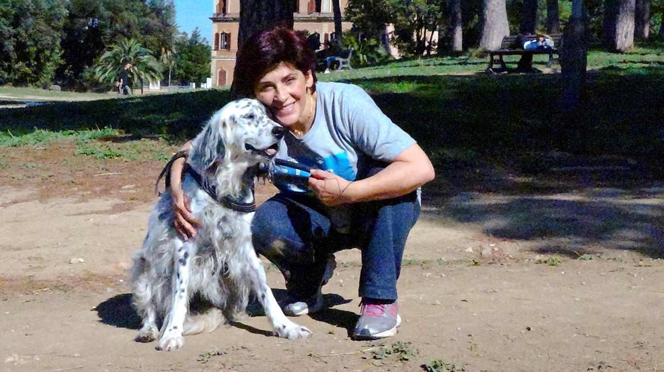 Una mujer consigue una baja laboral de dos días para cuidar de su perro enfermo Una mujer consigue una baja laboral de dos días para cuidar de su perro enfermo