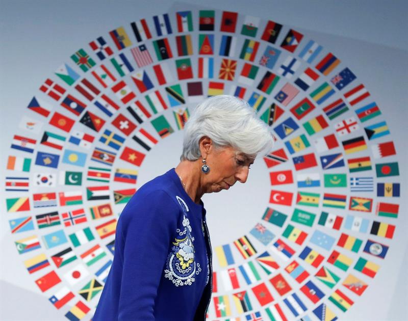 La Brújula de la economía: El Fondo Monetario Internacional critica la labor de España La Brújula de la economía: El Fondo Monetario Internacional critica la labor de España