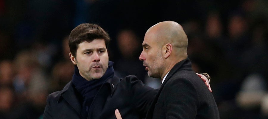 Guardiola conversa con Pochettino al término del partido Guardiola conversa con Pochettino al término del partido