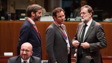 El primer ministro de B&eacute;lgica, Charles Michel y el presidente Mariano Ra