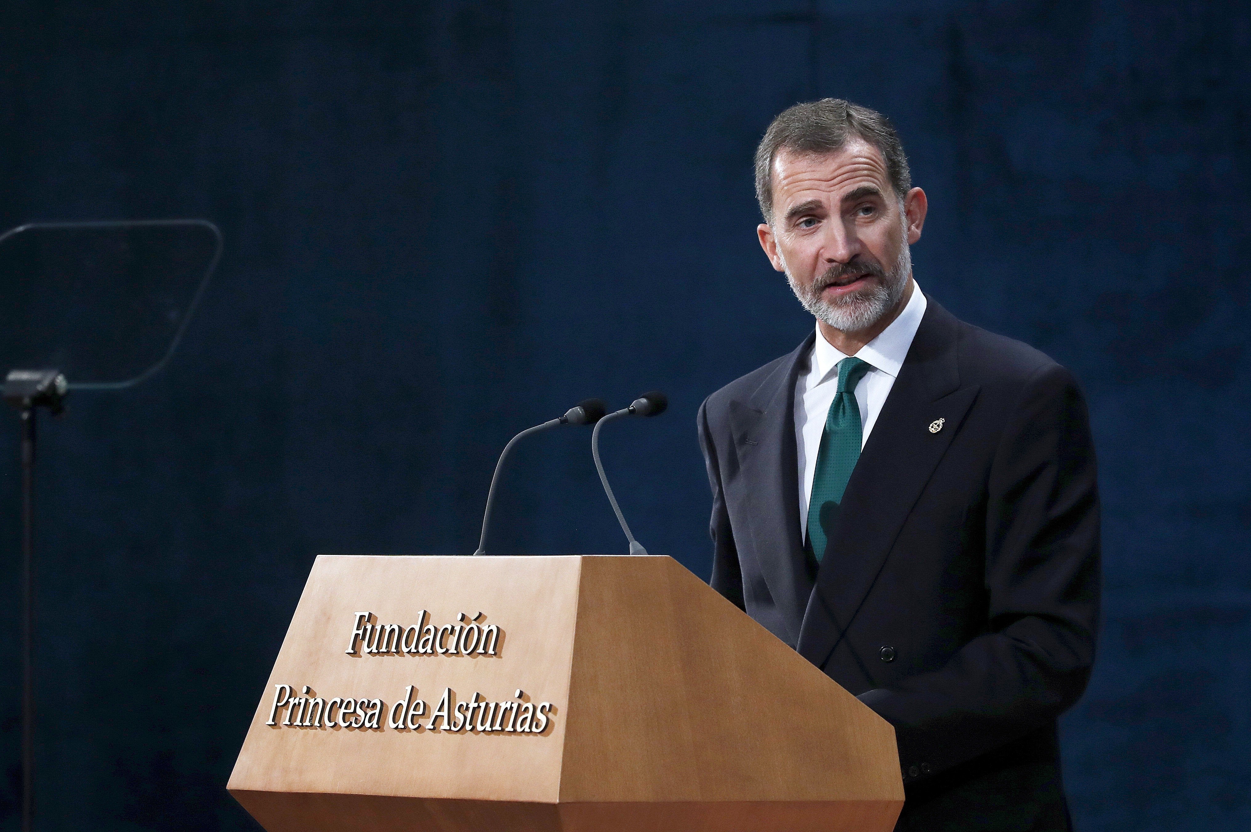 Girona declara personas 'non gratas' al Rey Felipe VI y a Enric Millo Girona declara personas 'non gratas' al Rey Felipe VI y a Enric Millo