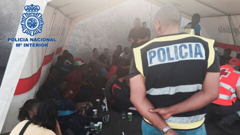 Cae una red que trafic&oacute; con cientos de subsaharianos en pateras que iban hacia Canarias
