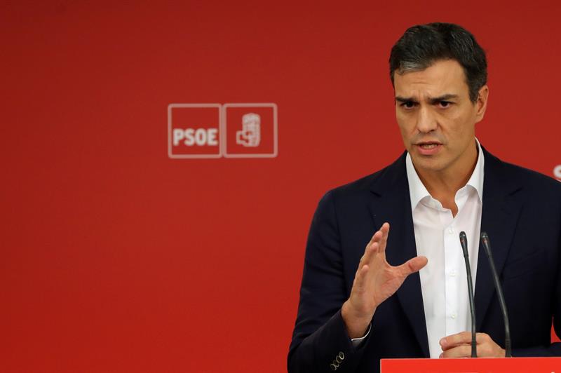 Sánchez responsabiliza a Puigdemont y Junqueras de la "fractura y el desgarro de la sociedad catalana" Sánchez responsabiliza a Puigdemont y Junqueras de la "fractura y el desgarro de la sociedad catalana"