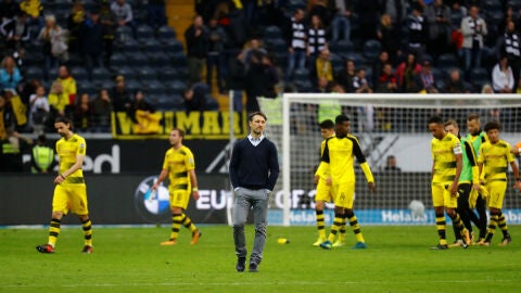 Los jugadores del Dortmund, cabizbajos