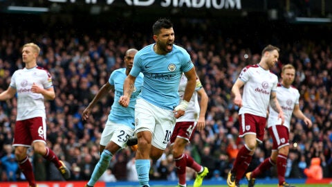 Ag&uuml;ero celebra el 1-0 ante el Burnley