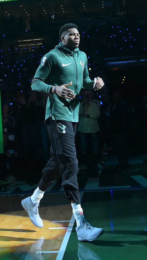 Antetokounmpo, antes de un partido con los Bucks