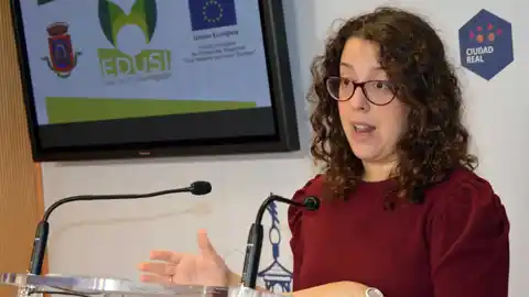 Sara Martínez Sara Martínez