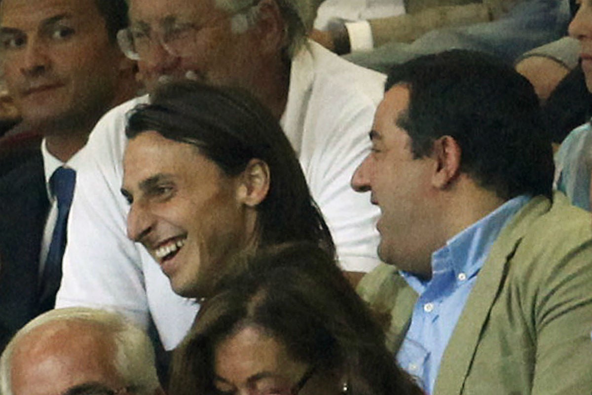 Raiola: "¿Ibrahimovic? No le dejaré parar, mis hijos han crecido y necesito dinero" Raiola: "¿Ibrahimovic? No le dejaré parar, mis hijos han crecido y necesito dinero"