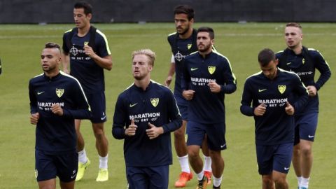 Un entrenamiento de los jugadores del M&aacute;laga CF