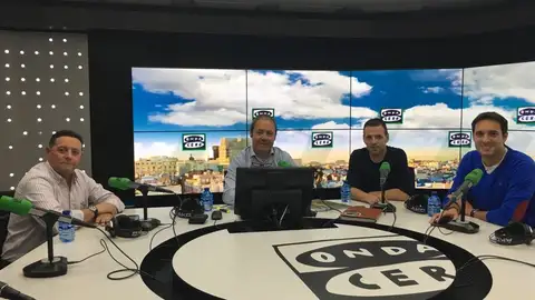 Policías y Guardias Civiles Policías y Guardias Civiles