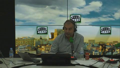 Mon&oacute;logo de Alsina: "Puigdemont nunca ha querido rebajarse a estar con otros presidentes auton&oacute;micos; para &eacute;l, su igual es Rajoy"