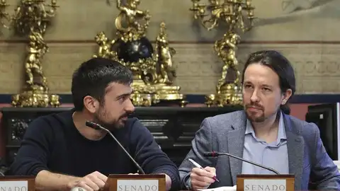 Pablo Iglesias y Ramón Espinar Pablo Iglesias y Ramón Espinar