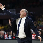 Pablo Laso da indicaciones durante un partido del Real Madrid Pablo Laso da indicaciones durante un partido del Real Madrid