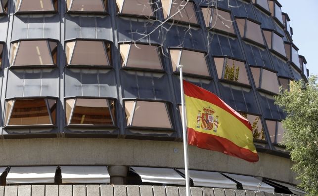 El TC suspende la declaración unilateral de independencia de Cataluña El TC suspende la declaración unilateral de independencia de Cataluña