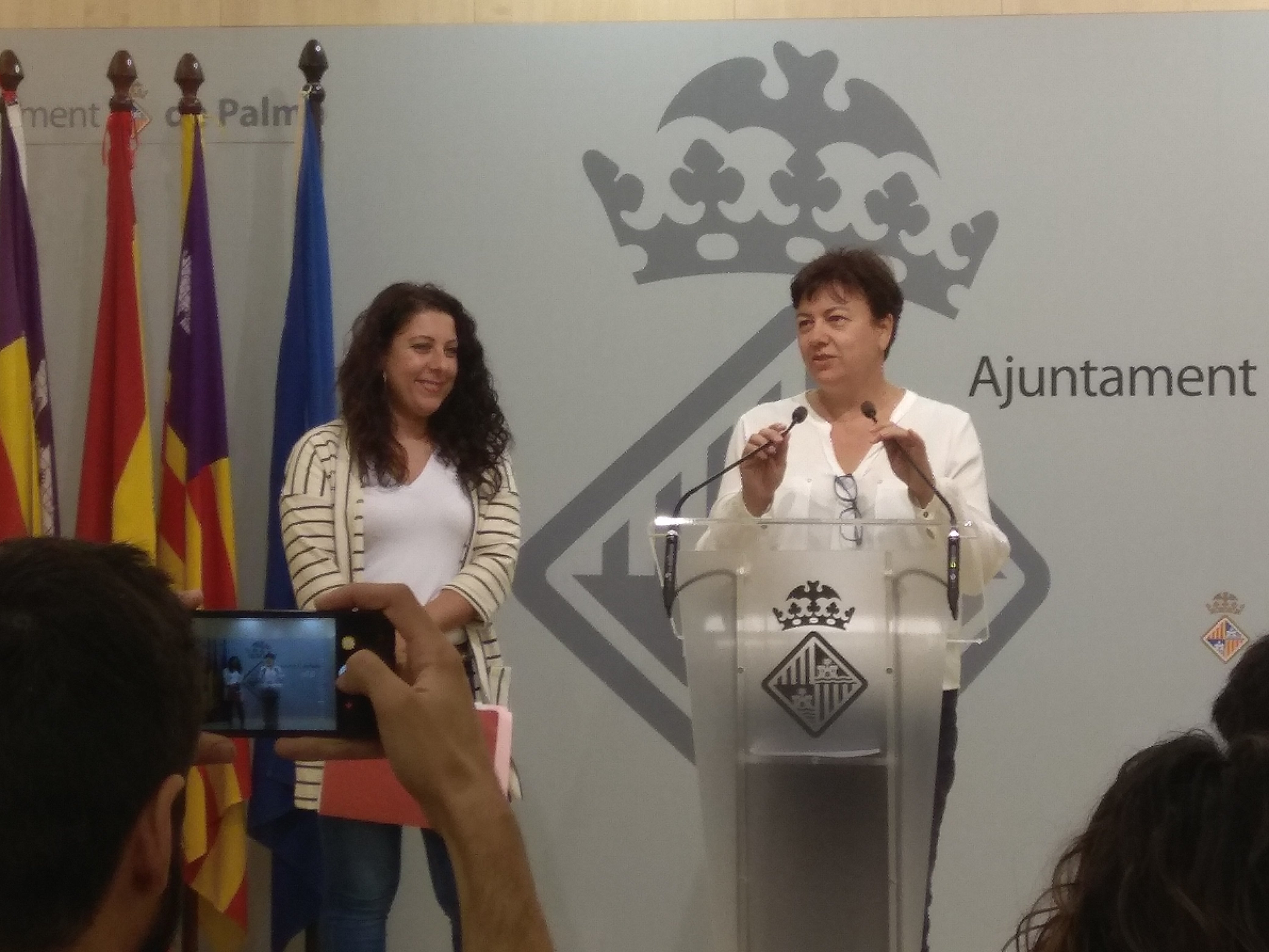 A finales de la semana que viene el Ayuntamiento de Palma prevé abrir de forma provisional las piscinas de Son Hugo A finales de la semana que viene el Ayuntamiento de Palma prevé abrir de forma provisional las piscinas de Son Hugo