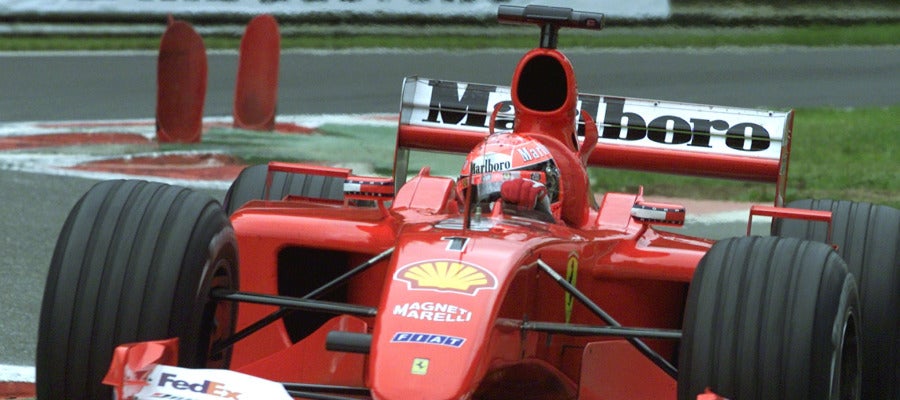 Michael Schumacher, en Spa con el Ferrari F2001 Michael Schumacher, en Spa con el Ferrari F2001