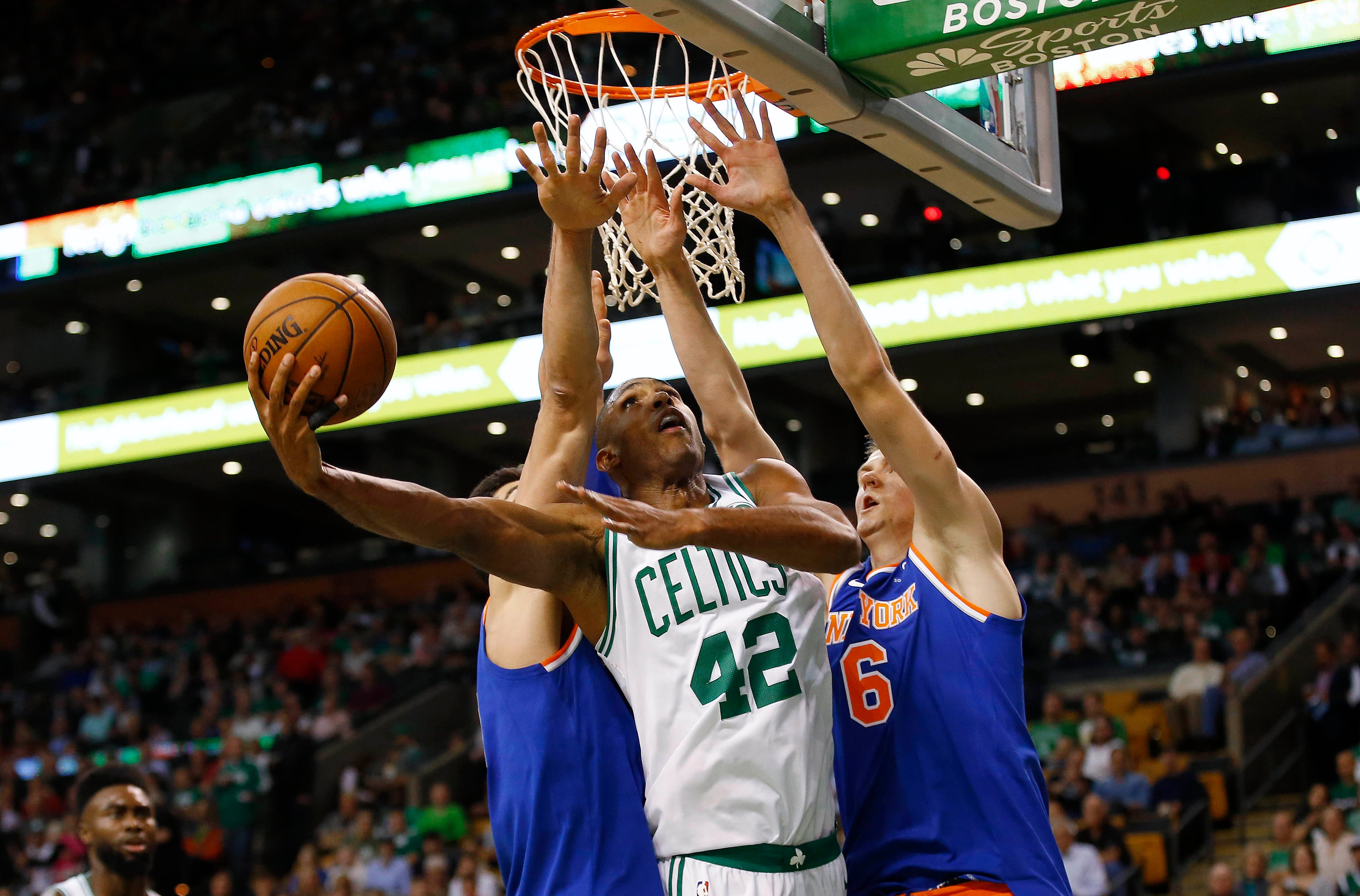 Brown y Tatum apabullan a los Knicks en el Garden con un buen Willy Hernangómez Brown y Tatum apabullan a los Knicks en el Garden con un buen Willy Hernangómez