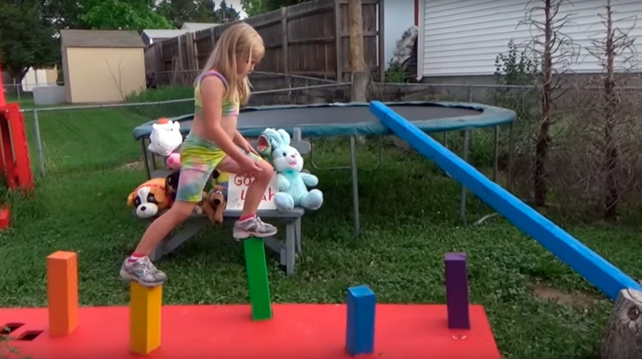 Una niña de 5 años se prepara como guerrera ninja para ganar 'American Ninja Warrior' Una niña de 5 años se prepara como guerrera ninja para ganar 'American Ninja Warrior'