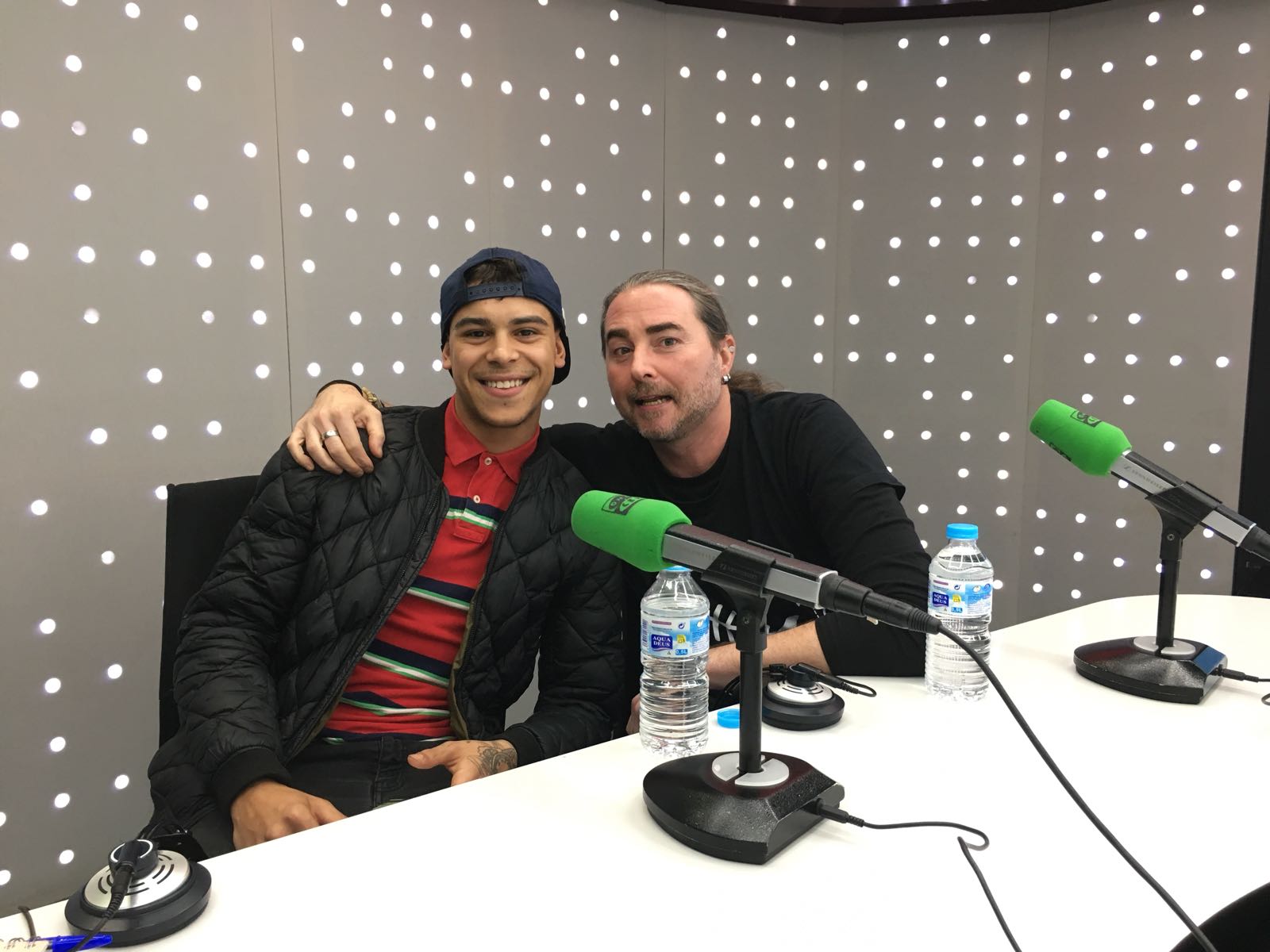 Sociedad anónima: Chema de Isidro, Maikel Fernández y la 'Gastronomía solidaria' Sociedad anónima: Chema de Isidro, Maikel Fernández y la 'Gastronomía solidaria'