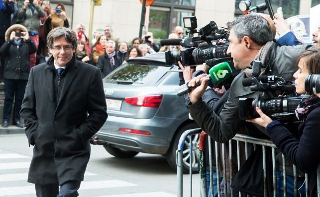 La Fiscalía belga estudiará las euroórdenes contra Puigdemont y los cuatro exconsellers La Fiscalía belga estudiará las euroórdenes contra Puigdemont y los cuatro exconsellers