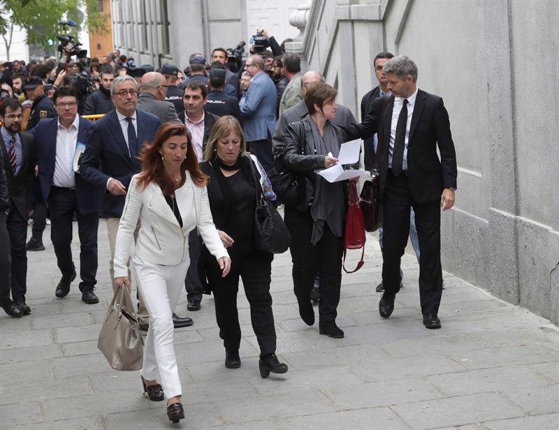 El juez Llarena reclama al TSJC la causa sobre la Mesa del Parlament El juez Llarena reclama al TSJC la causa sobre la Mesa del Parlament