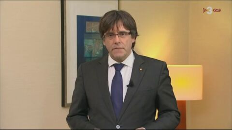 Puigdemont denuncia desde B&eacute;lgica que la encarcelaci&oacute;n de los exconsellers "es un golpe contra las elecciones del 21-D" 