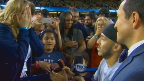 Carlos Correa le pide matrimonio a su novia