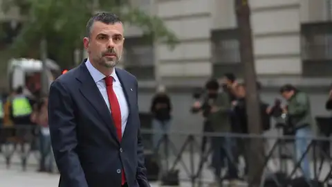 Santi Vila Santi Vila