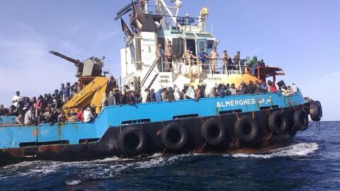 Rescate de inmigrantes en el Mediterr&aacute;neo