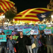 Miles de personas reclaman en Tarragona la libertad de los exconsellers