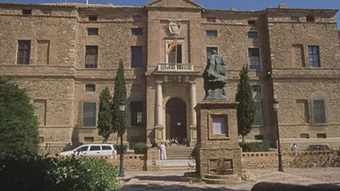 Archivo General de la Marina de Viso del Marqués Archivo General de la Marina de Viso del Marqués