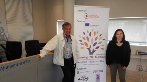 Fernando Vargas, presidente de la Fundaci&oacute;n Salud Infantil, y Rosa G&oacute;mez, trabajadora social de la entidad