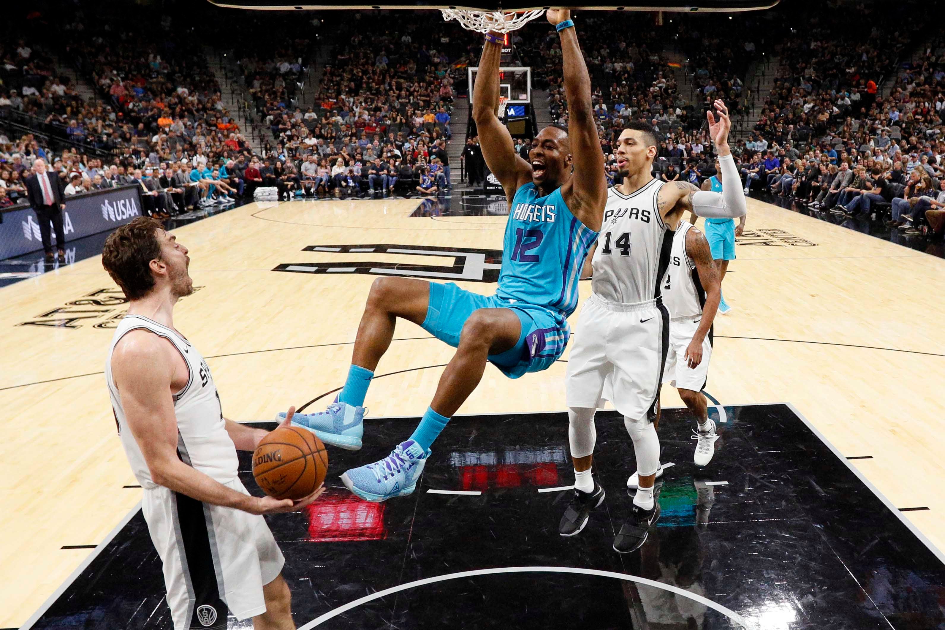 Los Spurs de Pau Gasol ponen fin a su mala racha ante los Hornets Los Spurs de Pau Gasol ponen fin a su mala racha ante los Hornets