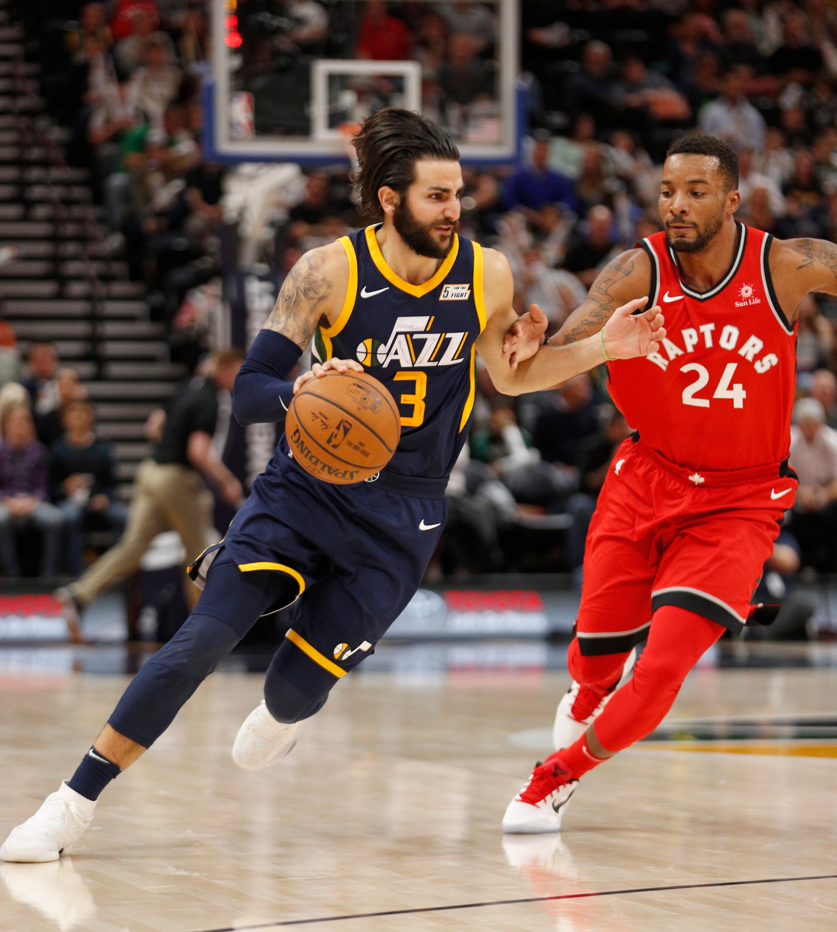 Los Raptors de Ibaka doblegan a los Jazz de un Ricky Rubio que se instala en dobles dígitos Los Raptors de Ibaka doblegan a los Jazz de un Ricky Rubio que se instala en dobles dígitos