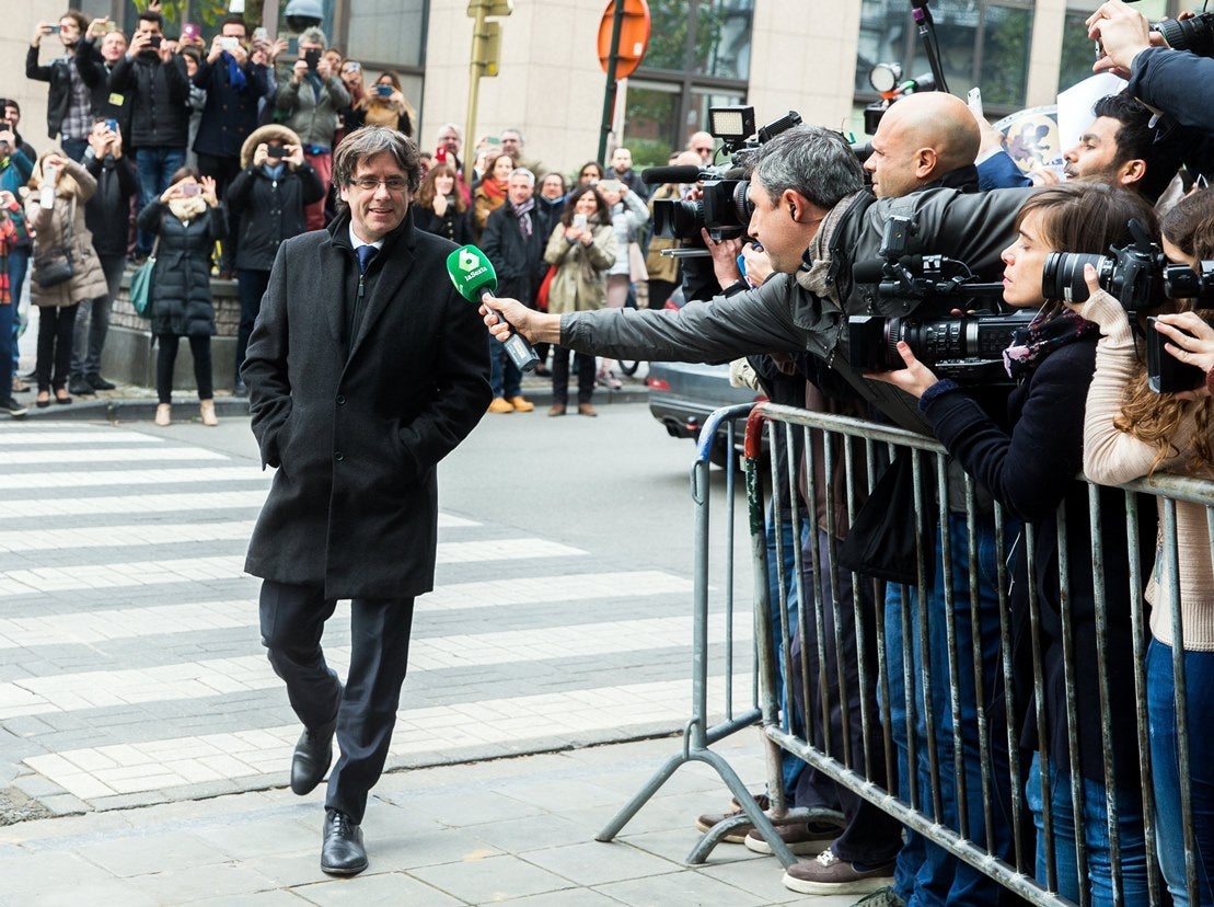 La justicia belga fija para el 17 de noviembre la declaración de Puigdemont ante el juez que decidirá sobre su entrega La justicia belga fija para el 17 de noviembre la declaración de Puigdemont ante el juez que decidirá sobre su entrega