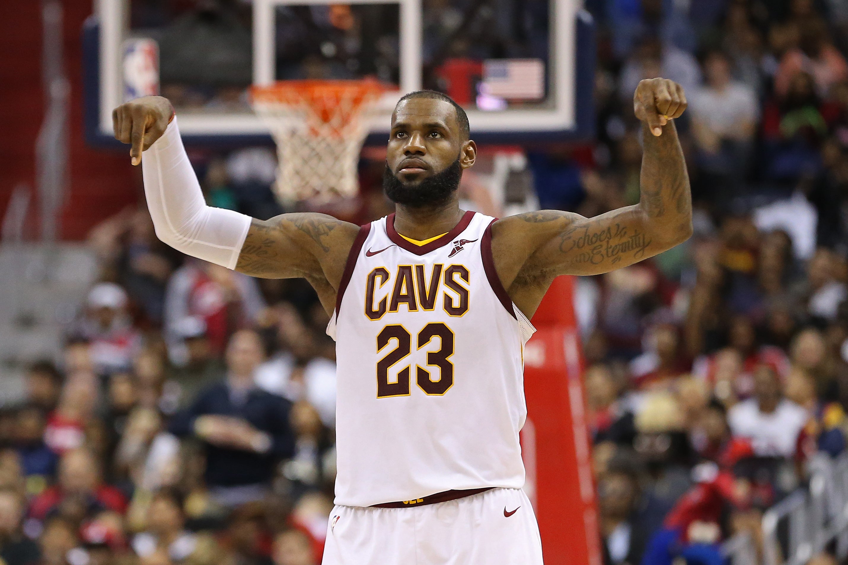 LeBron James brilla con 57 puntazos en el triunfo de los Cavaliers LeBron James brilla con 57 puntazos en el triunfo de los Cavaliers