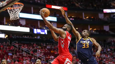 Harden, ante los Utah Jazz Harden, ante los Utah Jazz