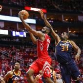 Harden, ante los Utah Jazz