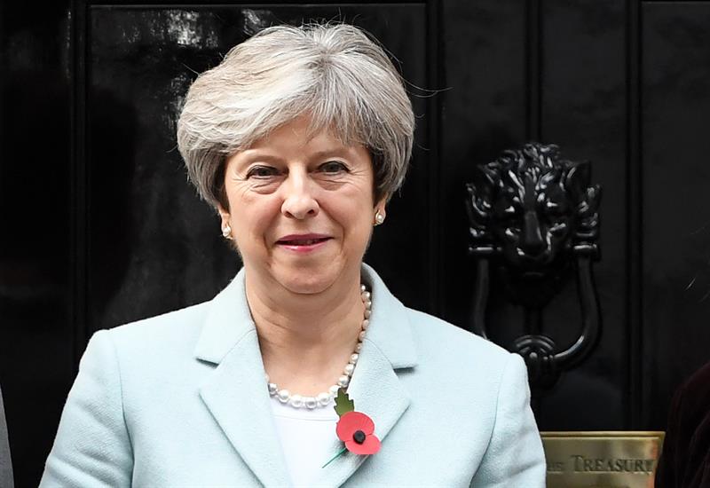 May se compromete a combatir "el abuso de poder" en la vida pública May se compromete a combatir "el abuso de poder" en la vida pública
