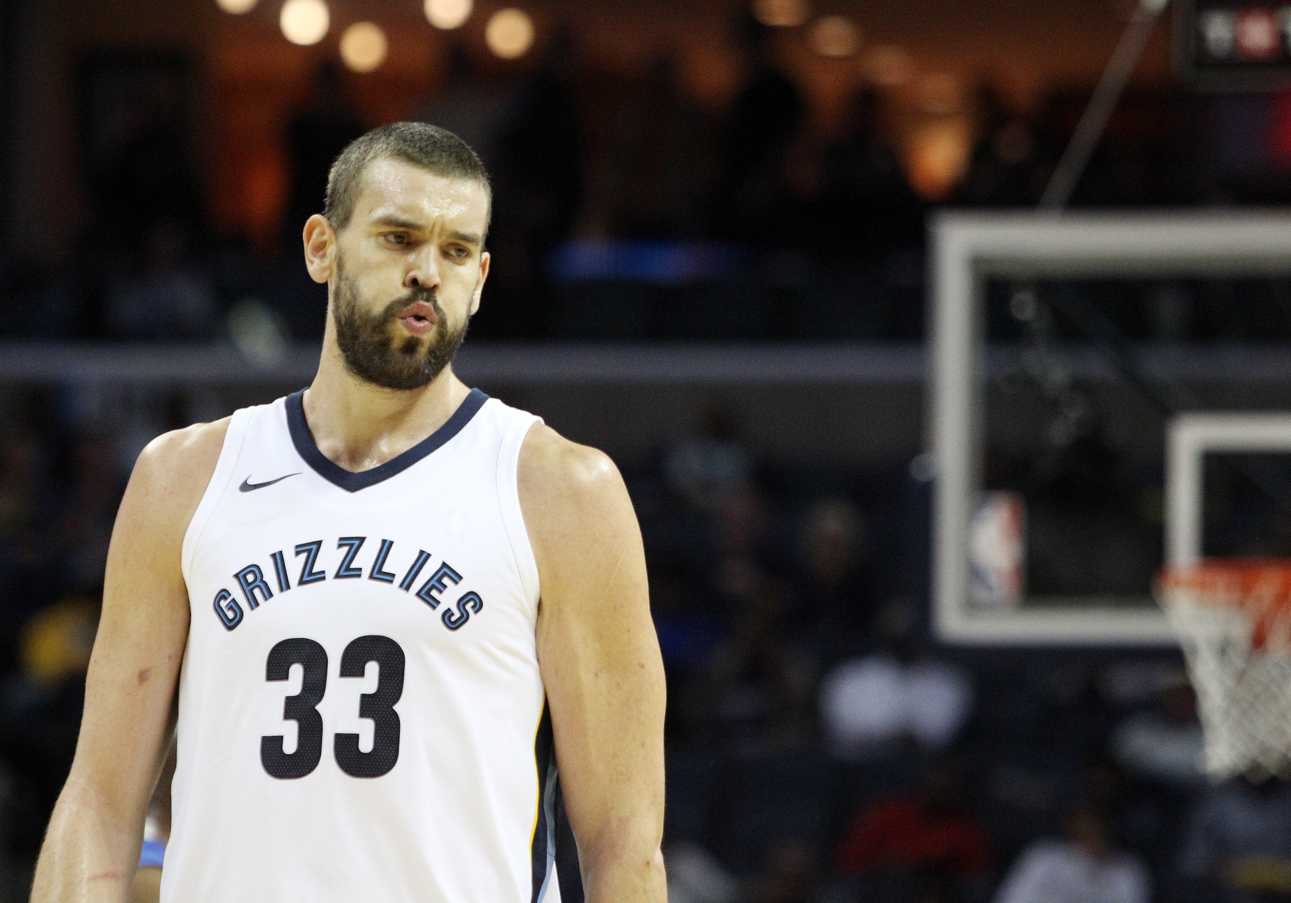 Los Grizzlies caen a pesar del doble-doble de Marc Gasol en una jornada con derrotas de Calderón y Rubio Los Grizzlies caen a pesar del doble-doble de Marc Gasol en una jornada con derrotas de Calderón y Rubio