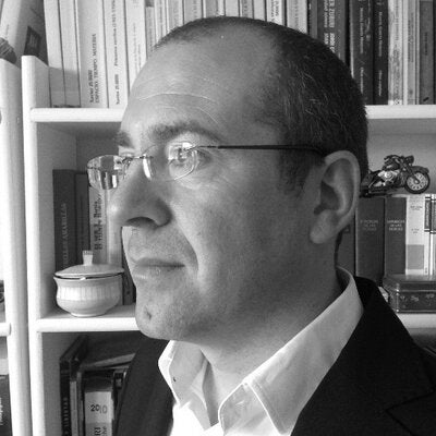 Buscando vocaciones científicas entre las mujeres para eliminar la brecha de género Buscando vocaciones científicas entre las mujeres para eliminar la brecha de género