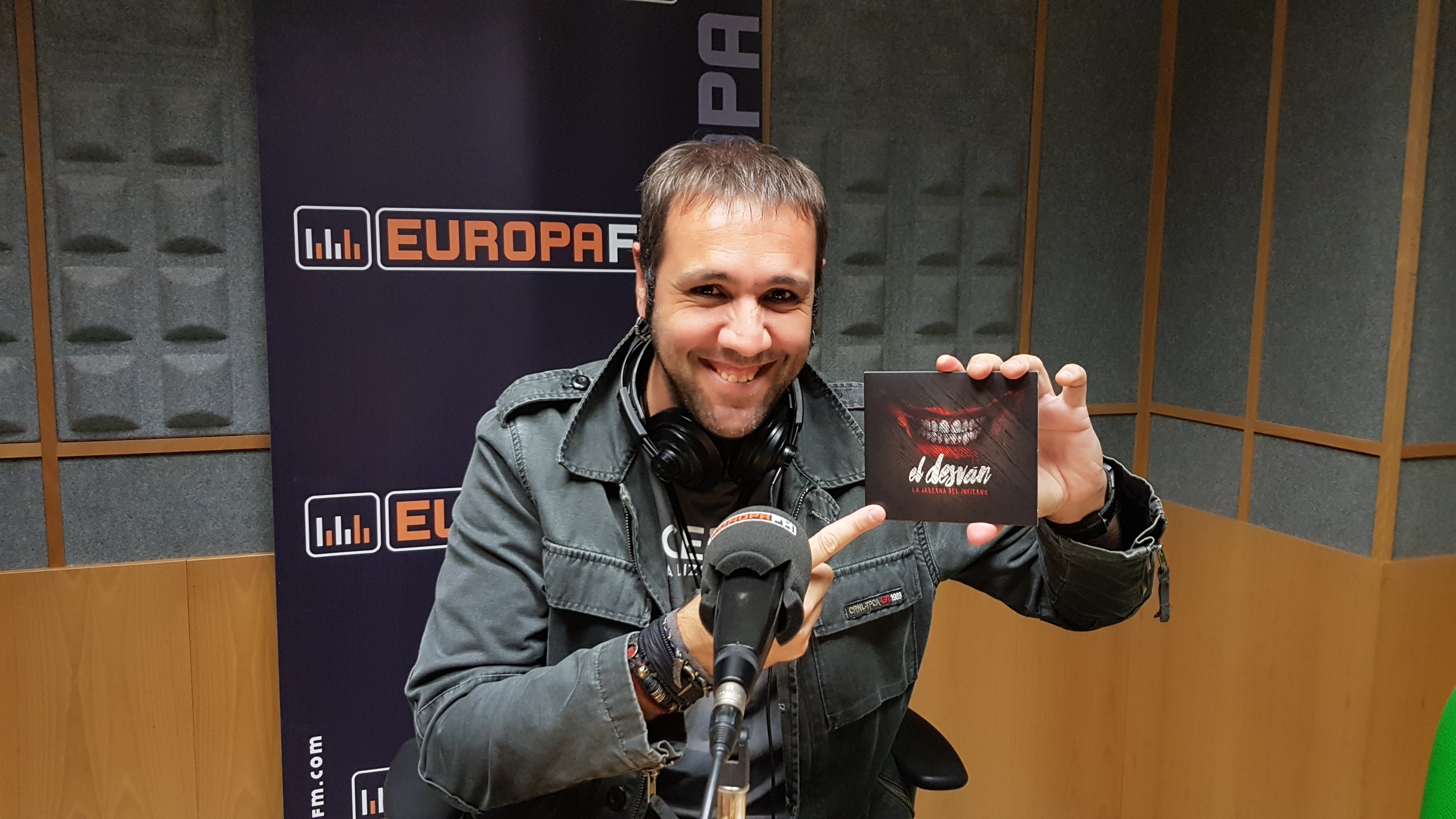 "La Taberna del Infierno" es el nuevo cd de El Desván. "La Taberna del Infierno" es el nuevo cd de El Desván.