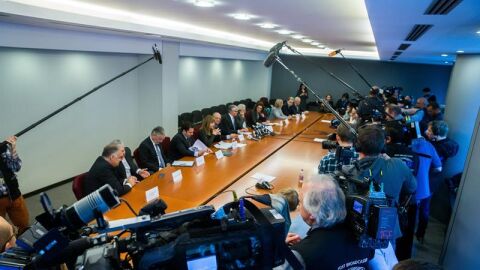 Empresarios catalanes dan una rueda de prensa en Bruselas