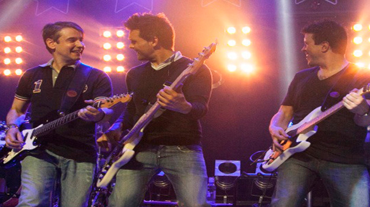 Modestia Aparte, La Guardia y Rafa Sánchez ofrecerán un concierto solidario sobre síndrome de Rett el 4 de mayo en Badajoz Modestia Aparte, La Guardia y Rafa Sánchez ofrecerán un concierto solidario sobre síndrome de Rett el 4 de mayo en Badajoz