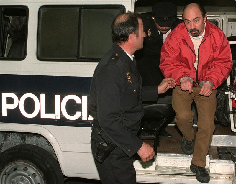 La Audiencia Nacional flexibiliza las condiciones de la condena de cuatro etarras arrepentidos La Audiencia Nacional flexibiliza las condiciones de la condena de cuatro etarras arrepentidos
