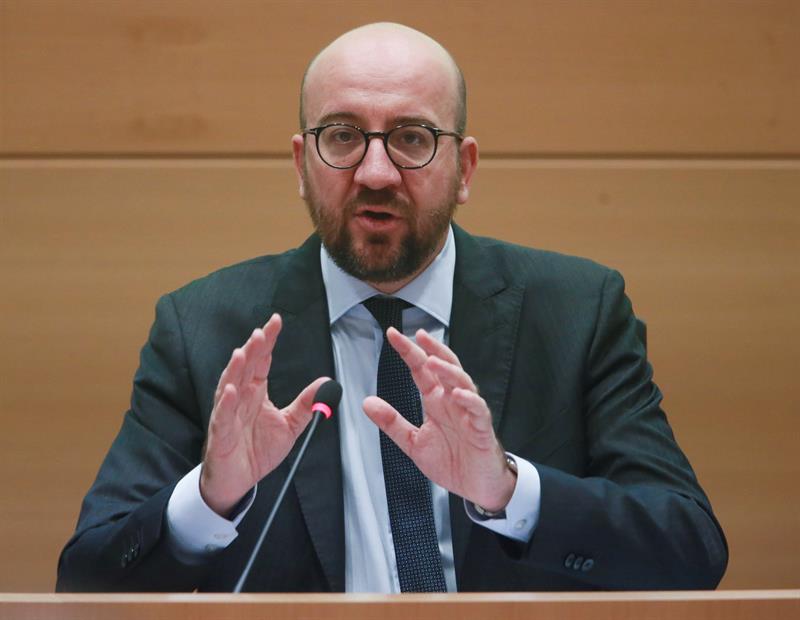 El rey de Bélgica acepta dimisión de primer ministro y el Gobierno entra en funciones El rey de Bélgica acepta dimisión de primer ministro y el Gobierno entra en funciones