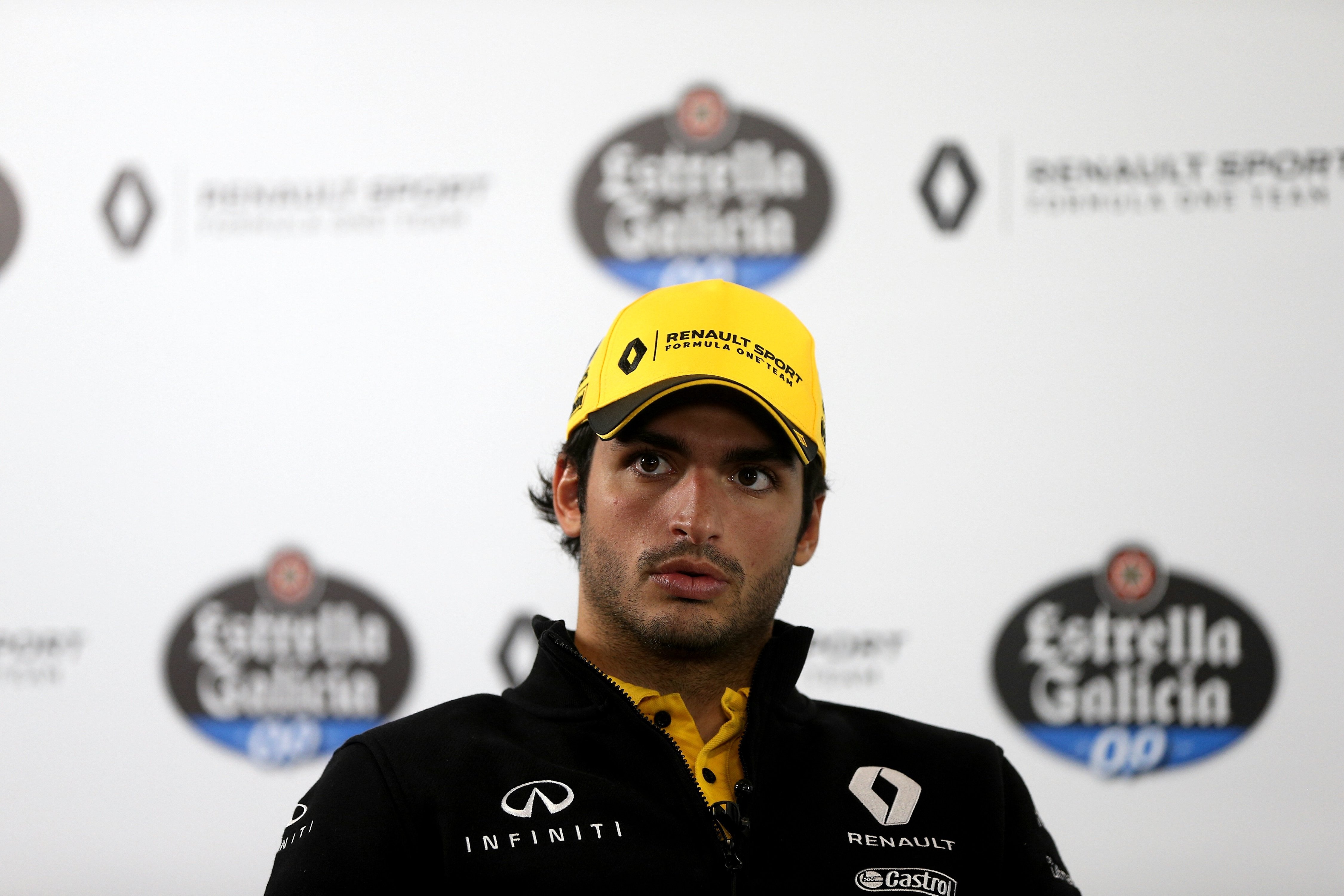 McLaren, pendiente de Carlos Sainz: "Estaría arriba en la lista" McLaren, pendiente de Carlos Sainz: "Estaría arriba en la lista"