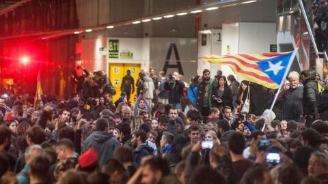 Centenares de personas en Girona