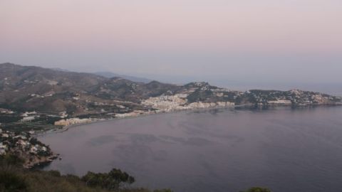 LA HERRADURA DENUNCIA CORTES DE LUZ
