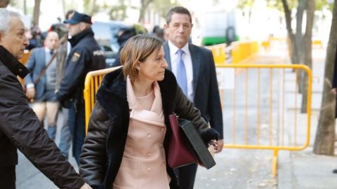 La presidenta del Parlament, Carme Forcadell, a su llegada hoy al Tribunal Supremo